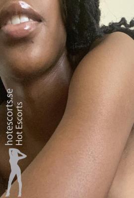 Smekande Alva  Escort Sundbyberg